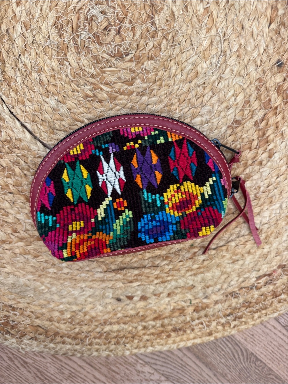 Handwoven Guatemala Multicolor Half-Moon purse